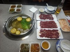 -杏花吴记牛肉火锅