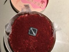 草莓双层芝士慕斯-BreadTalk面包新语·烘焙蛋糕(海珠丽影广场店)
