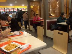 大堂-魏家凉皮(黄雁村店)