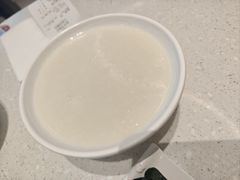 -香港新发烧腊茶餐厅(书城店)