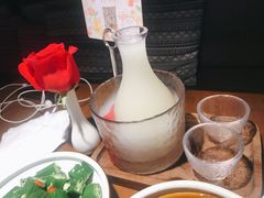 玫瑰与山泉米酒的浪漫-素描餐厅(灵隐天竺店)
