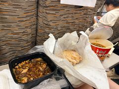 -梅利汴京烤鸭•开封豫菜地标店(东大街店)