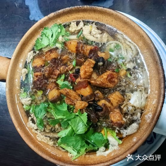 老字号陈记砂煲粉