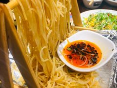 疯狂土豆丝-东口码头·烧鸽子·鱼头泡饼·地方菜(金鹰悦城店)