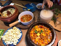 -雀舞云南菜(乐客城店)