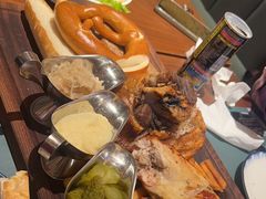 -Ambra Haus琥珀屋精酿餐厅(宝山店)