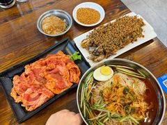 -韩风烤牛肉冷面店