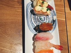 综合手握拼盘-初居食屋日式料理(万象城购物中心店)