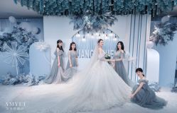 -艾米丽婚纱礼服