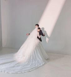 -金夫人婚纱摄影