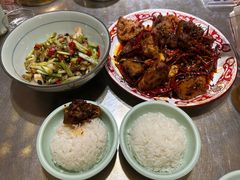 -六合居·明厨亮灶餐厅(成双大道店)