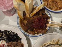 -CowCow其其·牛杂咖啡公司(六运店)