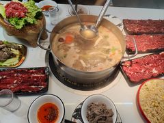 -刘少华贵州小黄牛·鲜牛肉火锅(总店)