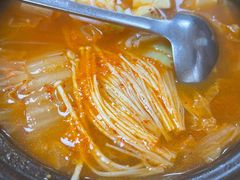 辣白菜豆腐汤-屋里家延边朝鲜族冷面(南园店)
