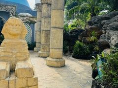 -海口观澜湖火山温泉谷