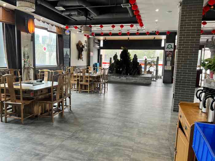 蜀九门火锅(临潼旗舰店)-"78位置在陕鼓大道上,在爱琴海温泉酒店的