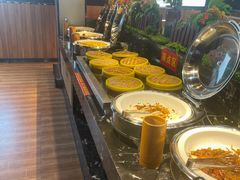 自助取餐区-名扬煮艺肥牛自助火锅(东平店)