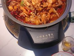 -徐记小怪兽肉蟹煲(中央大街店)