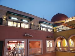 -首创奥特莱斯(西安店)