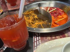 -廖掌柜·重庆鲜货火锅(上海首店)