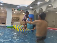 -龙格亲子游泳·水育早教运动中心(龙湾天街店)