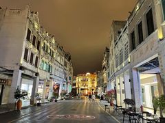 -海口骑楼小吃街