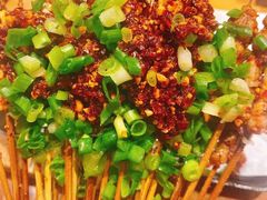 泼辣猪小串-木屋烧烤(西城天桥店)
