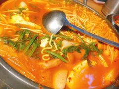 -青瓦炭韩潮烤肉(花园道店)