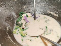 -陈大锅·岳阳鱼馆·地道岳阳菜(美食街店)