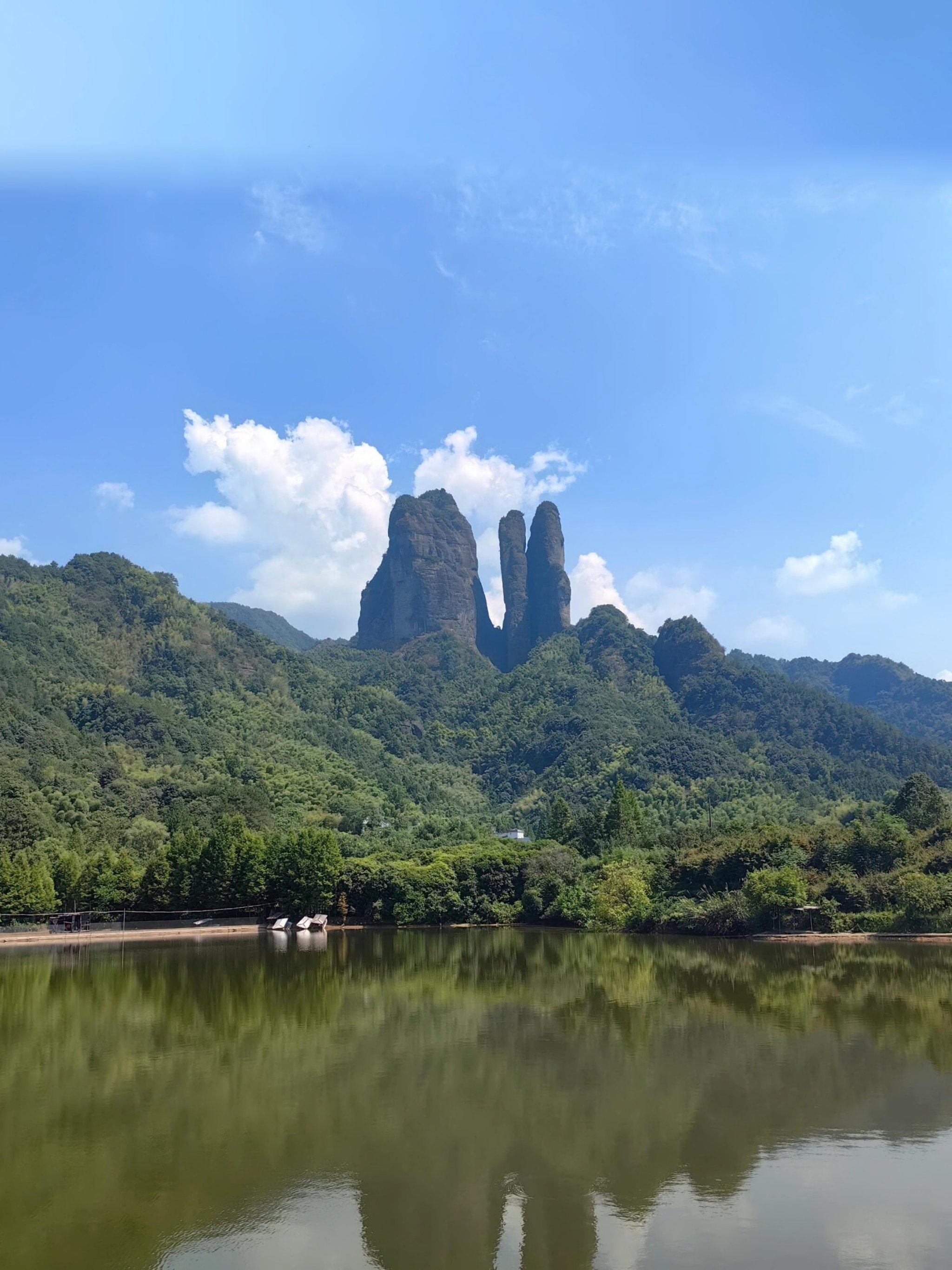 🌄 江郎山探秘之旅:奇峰探幽,诗意栖居