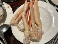 -广州万富希尔顿酒店·感趣自助餐厅·金秋蟹宴生蚝海鲜刺身