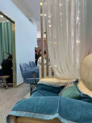 -首珥假日美睫美甲