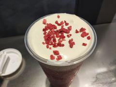 芝士草莓优酪-Sevenbus一家奶茶店(汕头万象城店)