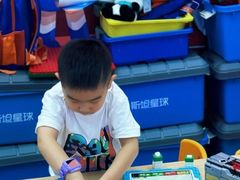 -斯坦星球AI编程·机器人科创·科学实验·信奥·思维·STEM·乐高·竞赛考级(长宁虹桥大融城荟聚中心)