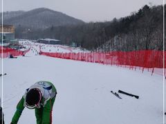 -亚布力新体委滑雪场