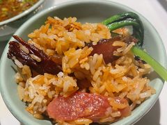 招牌传统腊味煲仔饭-最品火锅