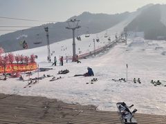 -辽阳弓长岭温泉滑雪场