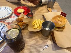 -必胜客(大观天地店)