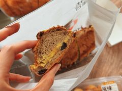 趁热奶酪核桃马卡龙-HOT CRUSH趁热集合·现烤面包(合生汇店)