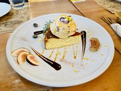 -Mark&Mars Restaurant