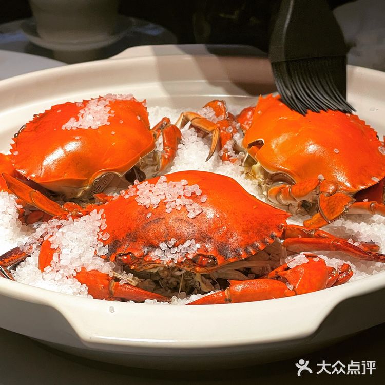 在新天地遇外滩