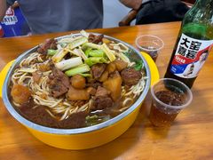 -卫小旦老味大盘鸡总店