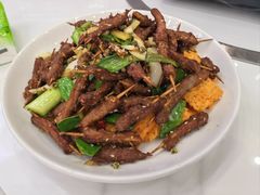 -丹水桥地锅鱼·翘嘴鲌·地方特色全鱼宴(丹江口大坝店)