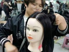-首脑美容美发化妆美甲培训学校(长沙校区)