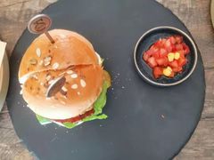 -HIGH FIVE哈福手工汉堡(桂林路店)