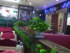 大堂-阿三鱼头泡饼·家常菜