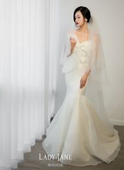 点击看大图 -Lady Jane高端婚纱礼服馆