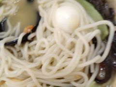 -蒙自源米线大王(宝安尖岗山店)