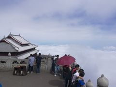 -峨嵋山金顶