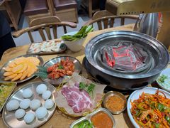 -青瓦餐厅·生鱼片·韩园烤肉(西塔店)